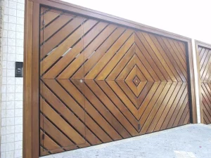 Portão de Madeira