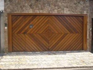 Portão de Madeira