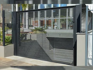 Portão para Empresa Deslizante com Réguas Horizontais Preto